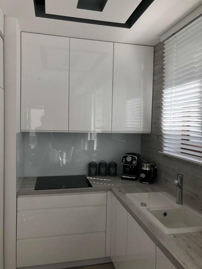 Apartament Baltica Z Ogrodkiem - W Ustronnym Miejscu Tuz Przy Plazy 洛格沃 外观 照片