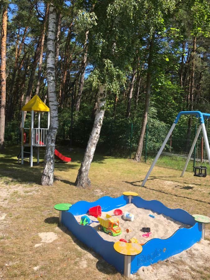Apartament Baltica Z Ogrodkiem - W Ustronnym Miejscu Tuz Przy Plazy 洛格沃 外观 照片