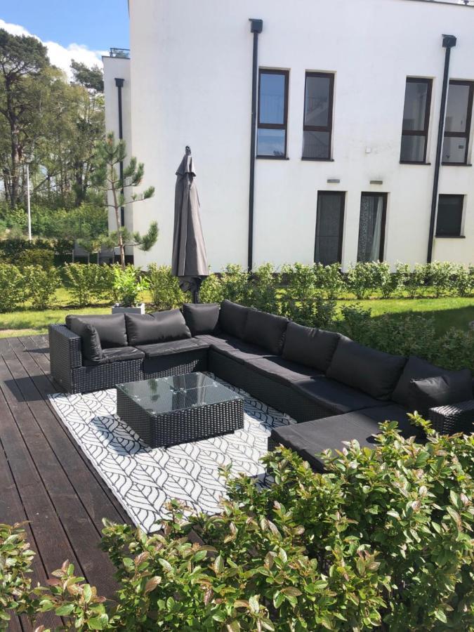 Apartament Baltica Z Ogrodkiem - W Ustronnym Miejscu Tuz Przy Plazy 洛格沃 外观 照片